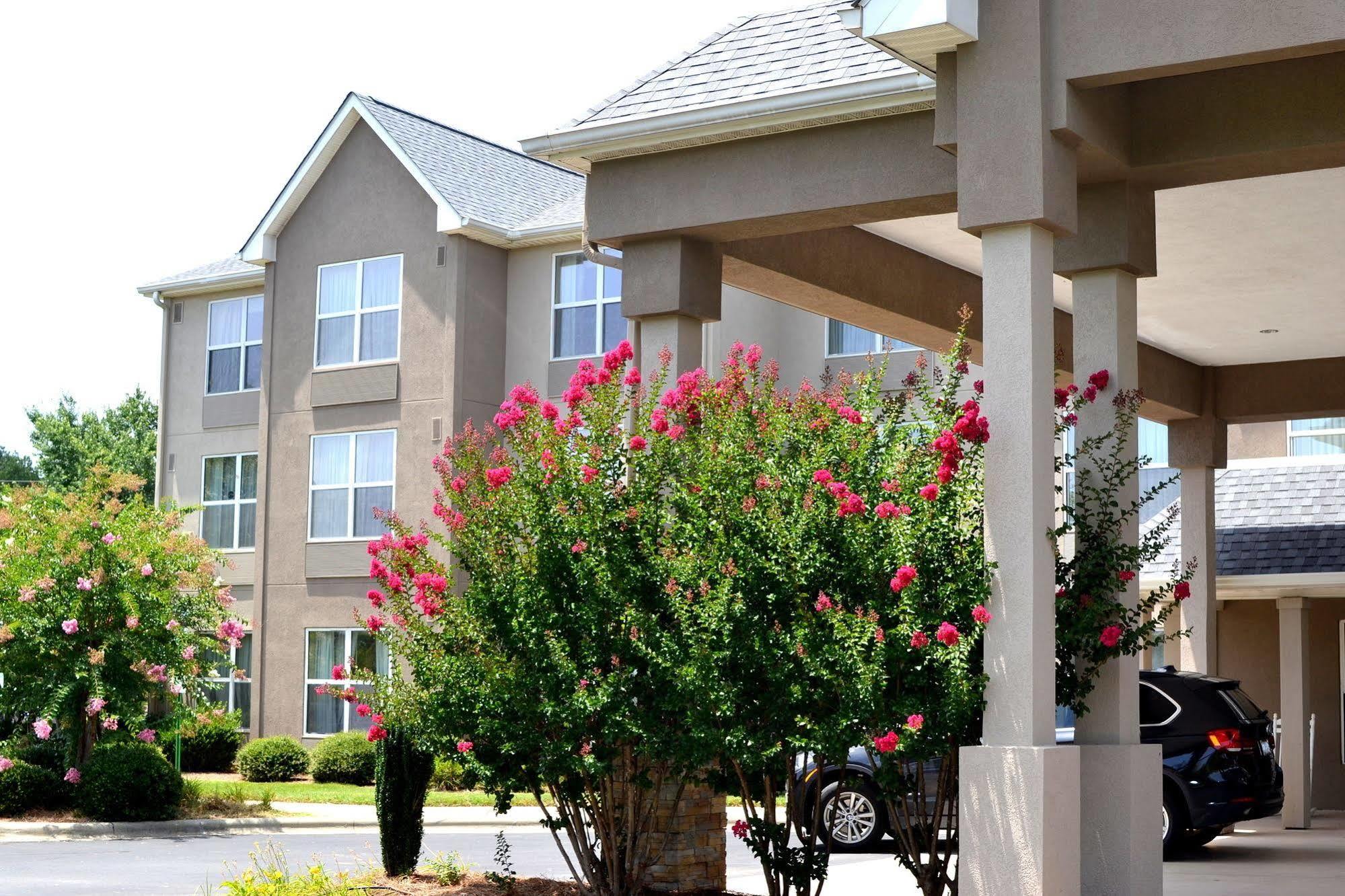 Wingate By Wyndham Matthews, Nc Hotel Kültér fotó